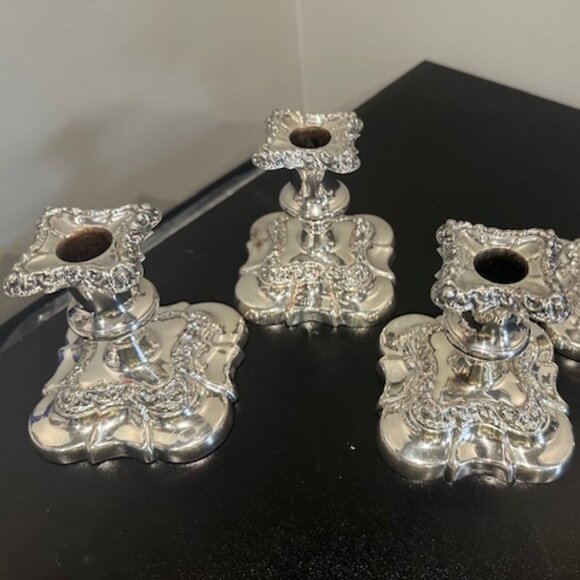 4 Vintage, Ornate Silver Plated Candleholders (green felt cover on protectio - Picture 7 of 11